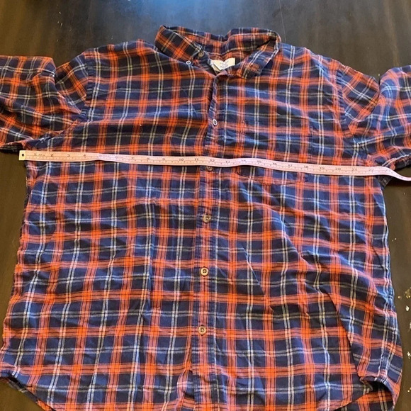 2 Old navy plaid men long sleeved button up shirts size Large collared shirts - Picture 11 of 16